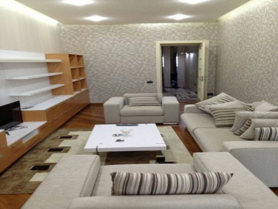 bakude gagarin koprusu yakinliginda 