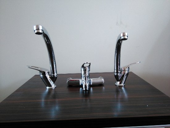 TOPTAN FİYATINA BANYO,EVYE LAVABO ÜST ÜSTE 32 TL