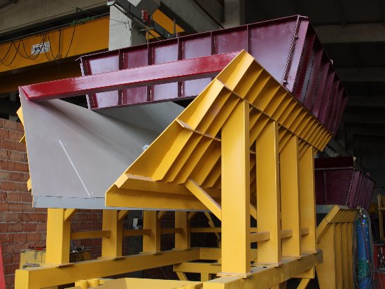 SATILIK TİTREŞİMLİ BESLEYİCİ BUNKER TBX-125 + (90) 532 565 49 75