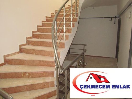 Çekmecem Emlak Sunar 2+1 Bahçe Katı Sefaköy