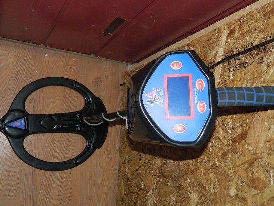 SIFIR AYARINDA AREX 15 ALTIN AYRIMLI DEDEKTÖR DİJİTAL EKRANLI