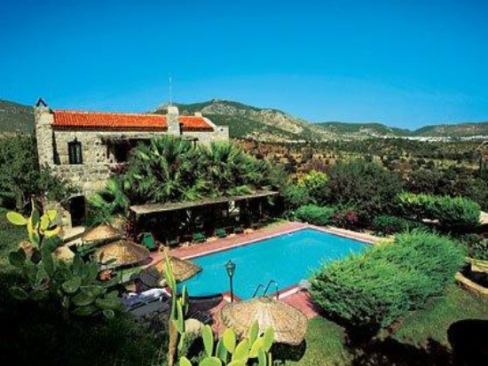 Mugla bodrum bitez de tesetürlü ailelere özel havuzlu kiralik lüks villa