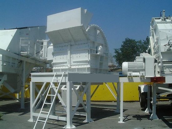 KDK-1200 Satılık Kübikser Darbeli Kırıcılar +(90) 532 565 49 75