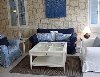 İzmir ceşme de tesetürlü ailelere uygun lüks  havuzlu kiralık villa