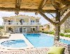 İzmir ceşme de tatil keyfi özel havuzlu ful eşyalı kiralık filla