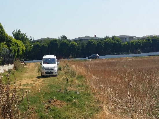 ARSAMIZ DENİZ,DOĞA VE ŞEHİR MANZARALI KONUT İMARLI 304 M2