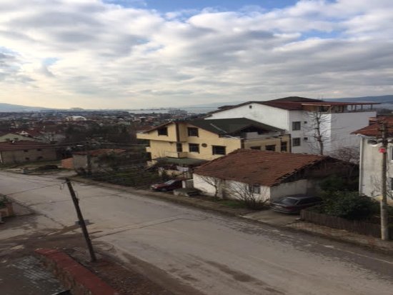 BAŞİSKELE YUVACIK SATILIK ARAKAT