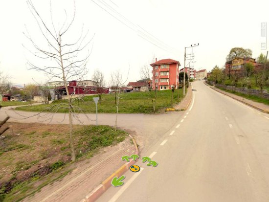 BAŞİSKELE YUVACIKTA SATILIK 612m2 ARSA